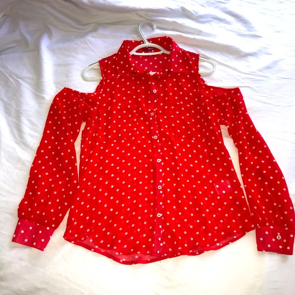 🌟Host Pick🌟 Bongo Sheer Cold Shoulder Red and White Polka Dot - Picture 1 of 11